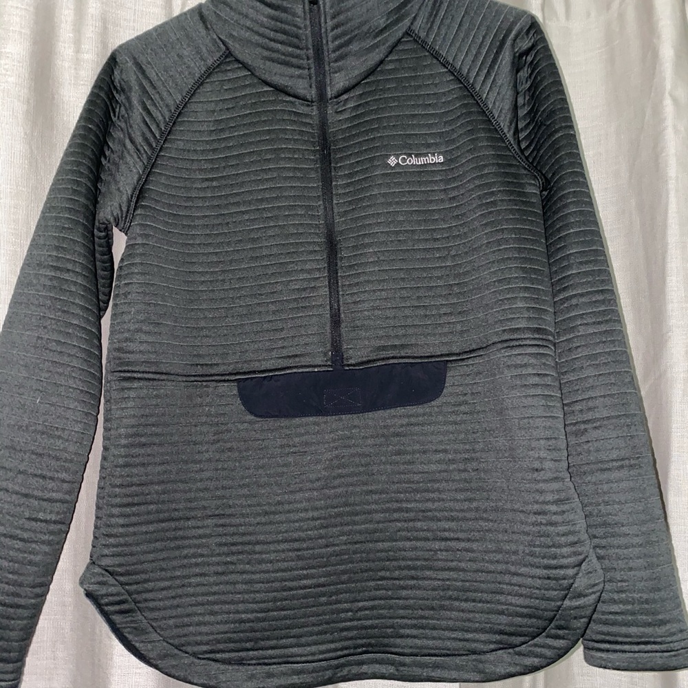 Columbia half zip sweatshirt
